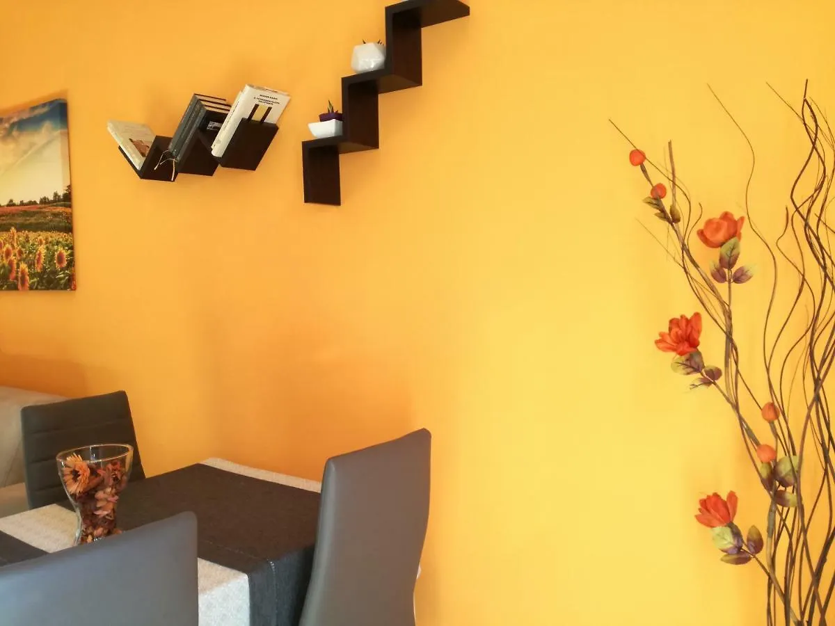 Casa Ranieri Roma Hotel 0*, Rome